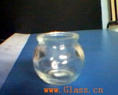 時光的容器 玻璃瓶與白酒瓶的藝術與記憶